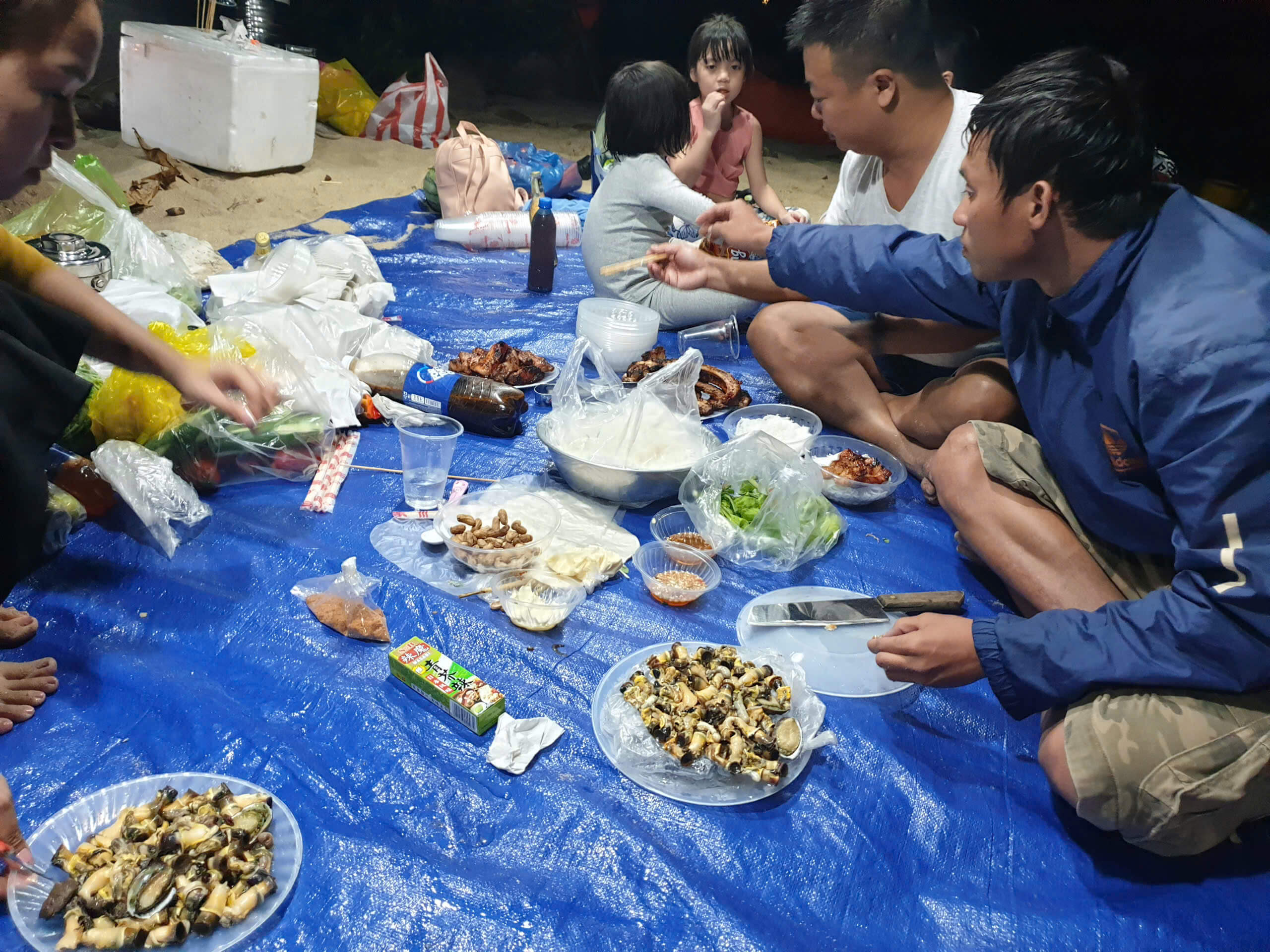 Tour cắm trại qua đêm trên bán đảo Sơn Trà - Ảnh 3