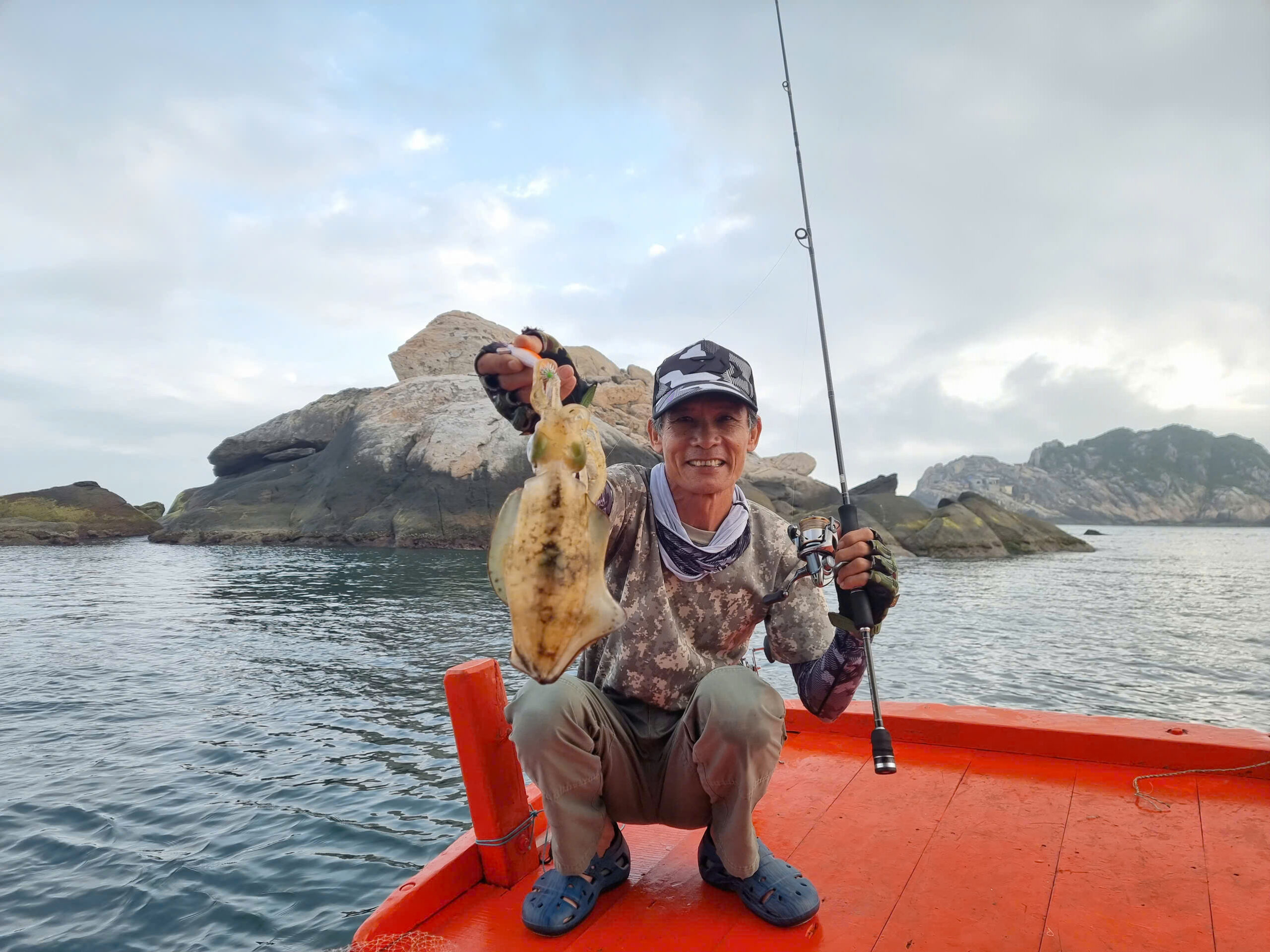 Tour Câu Mực Đêm